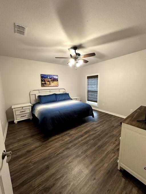 Howdy Hideaway Villa *